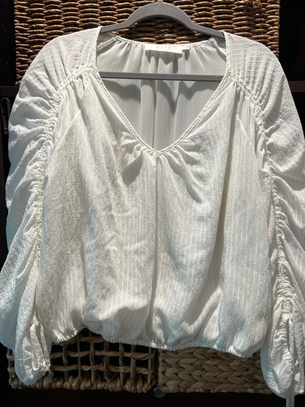 Astr White Textured V-Neck Balloon Sleeve Top